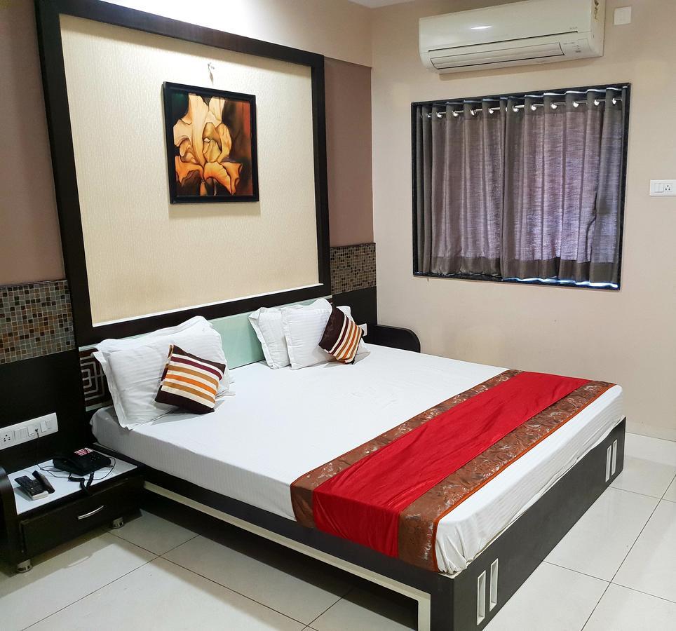 Hotel Oberoi Ahmednagar Zewnętrze zdjęcie